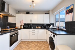 Kitchen- click for photo gallery